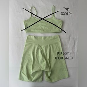 437 “The V Short” Biker Shorts (Light Green)